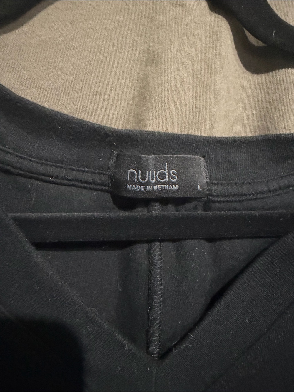 nuuds Black and Tan bundle Cap Sleeve Tee with V-Stitch Detail